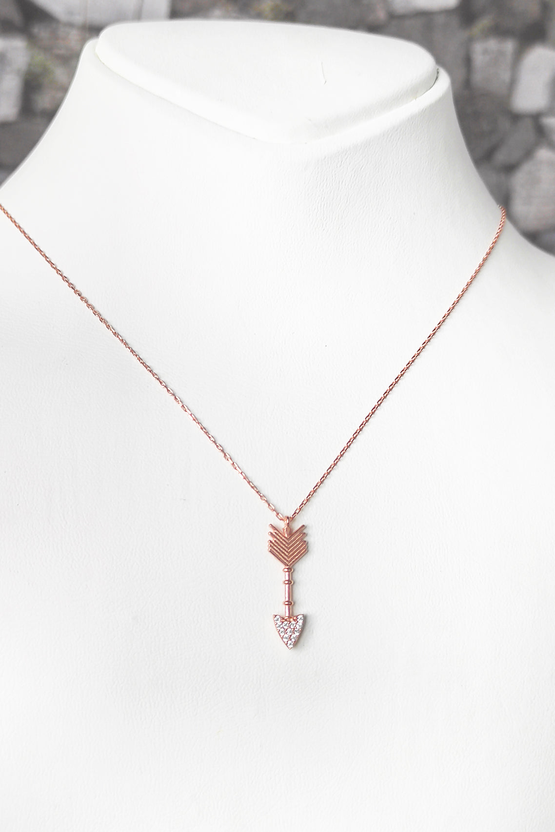 Zirkon Arrow Silver Necklace
