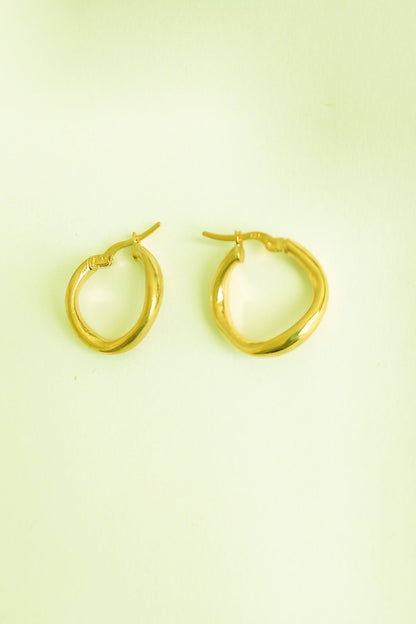 Wavy Silver Sharnel Earrings