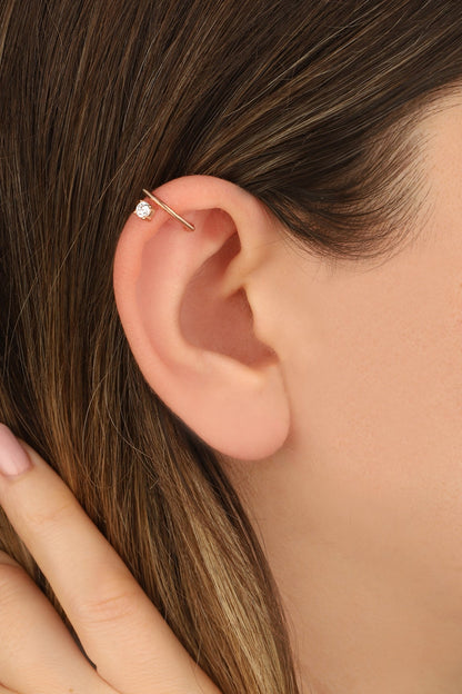 Single Stone Silver Cartilage Earcuff