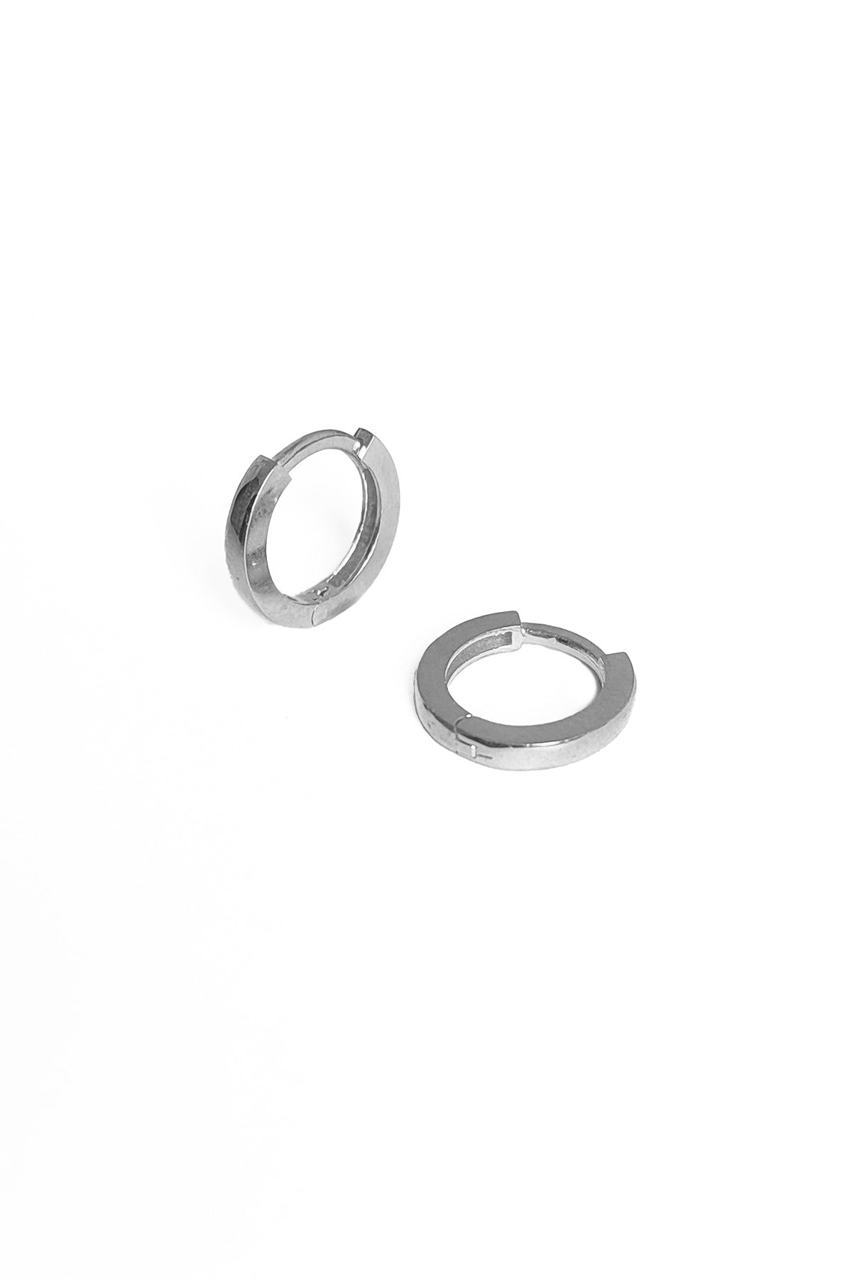Small Hoop Earrings Without Stones