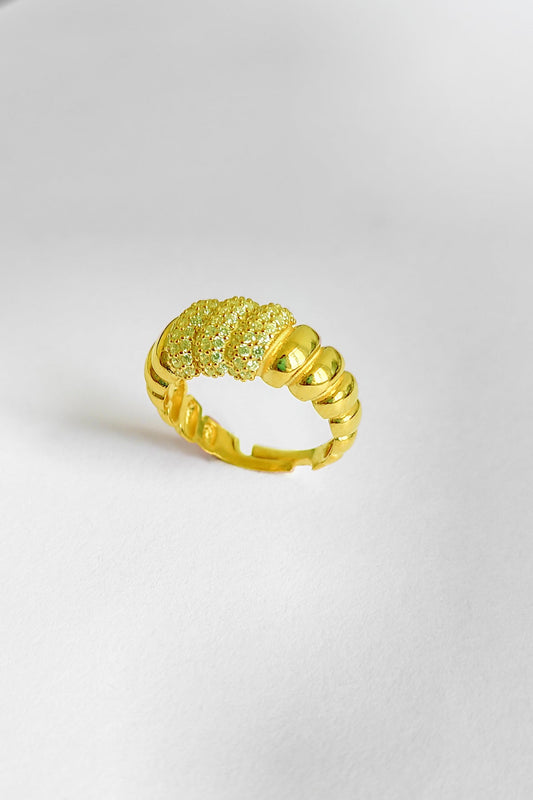 Zircon Stone Silver Ring
